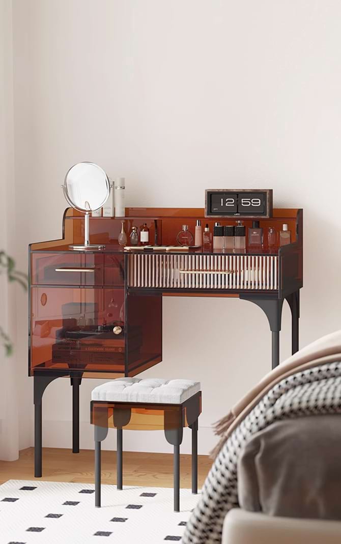 Loulan Dresser